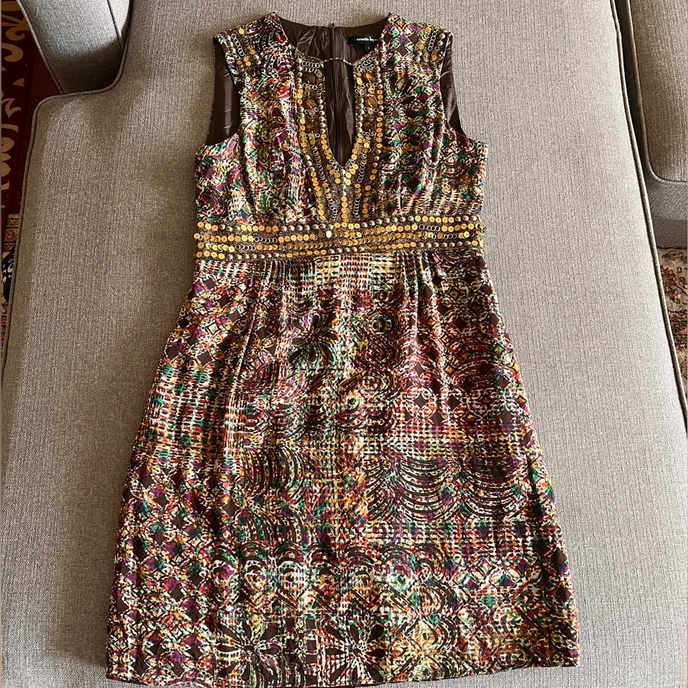 Nanette Lepore Sleeveless Shift V-neck Silk Dress Sequins & Studs, size 6